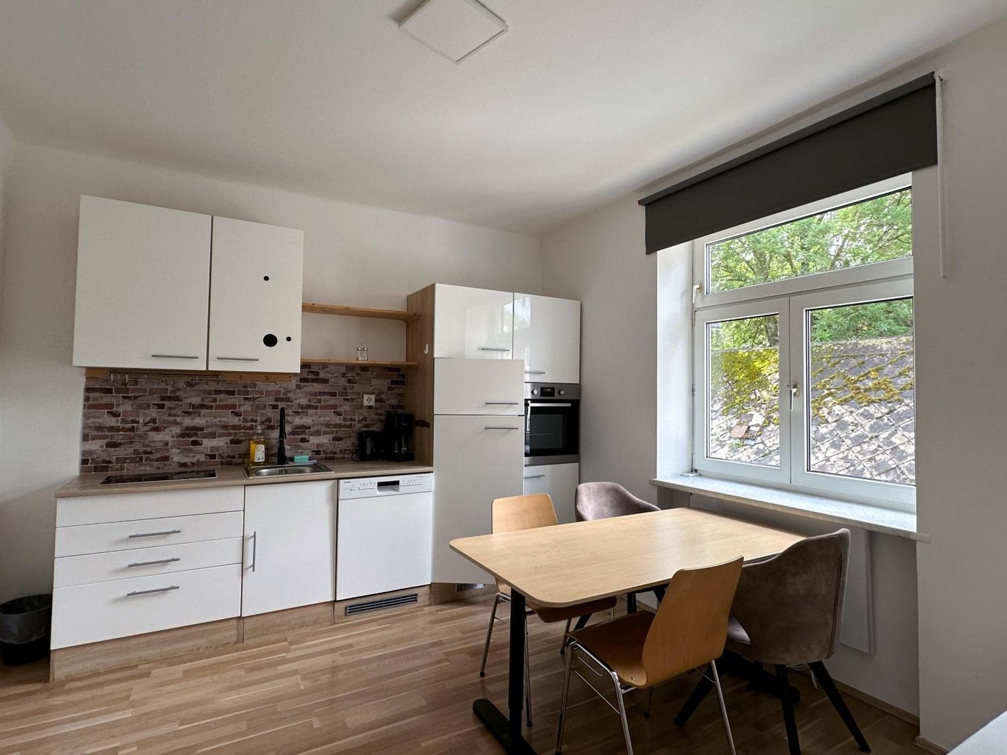 Up Resistances G Apartment Baden Ngoại thất bức ảnh