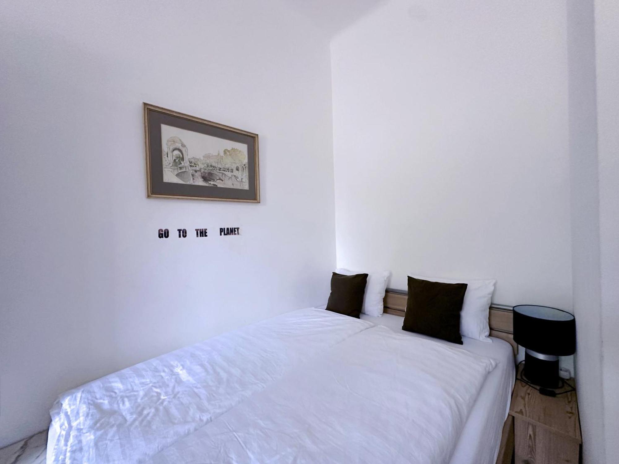 Up Resistances G Apartment Baden Ngoại thất bức ảnh